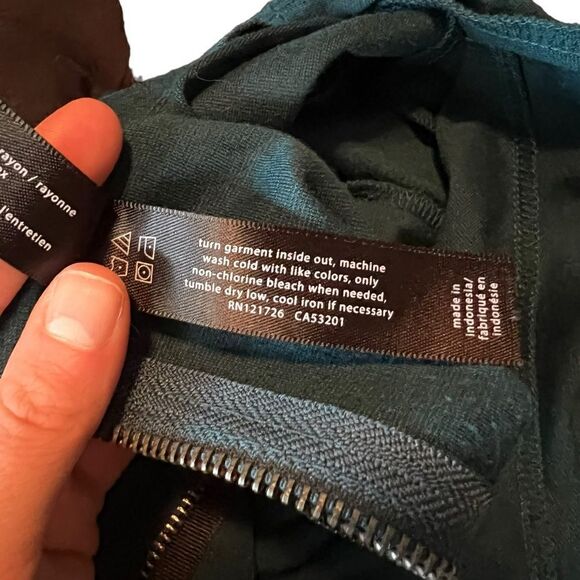 Pretty Little Liars by Aeropostale long sleeve mini dress - Picture 6 of 9